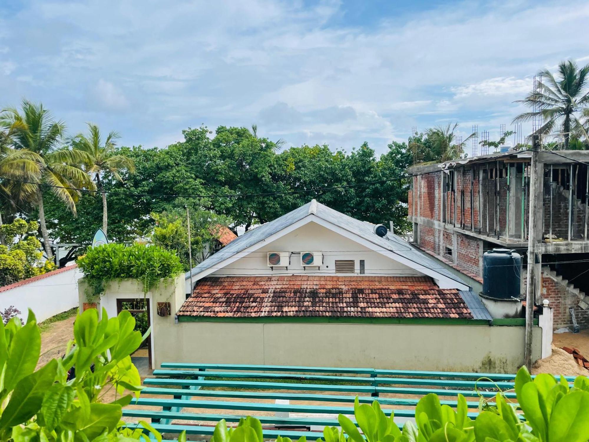 Ocean Gateway Dickwella Hotel ภายนอก รูปภาพ